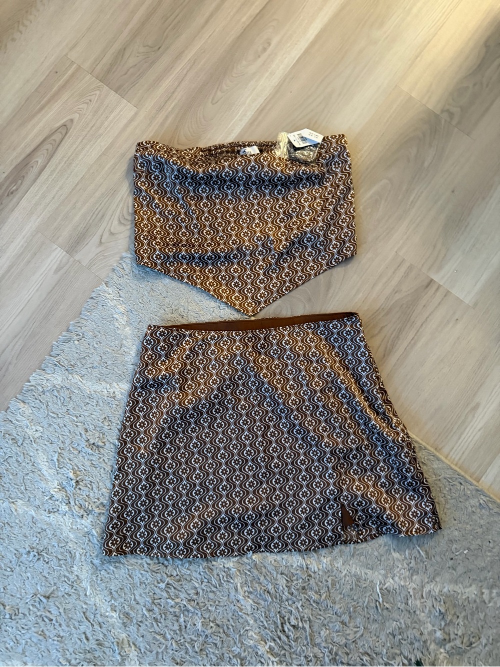 Hollister Brown Geometric Print Skirt Set
